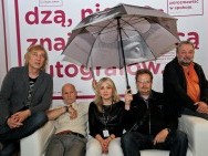 Jury konkursy polskiego - Ryszard Jaźwiński, Jacek Hugo-Bader, Agnieszka Traczewska, Adam Sikora i Marek Skrobecki  / fot. T. Korczyński